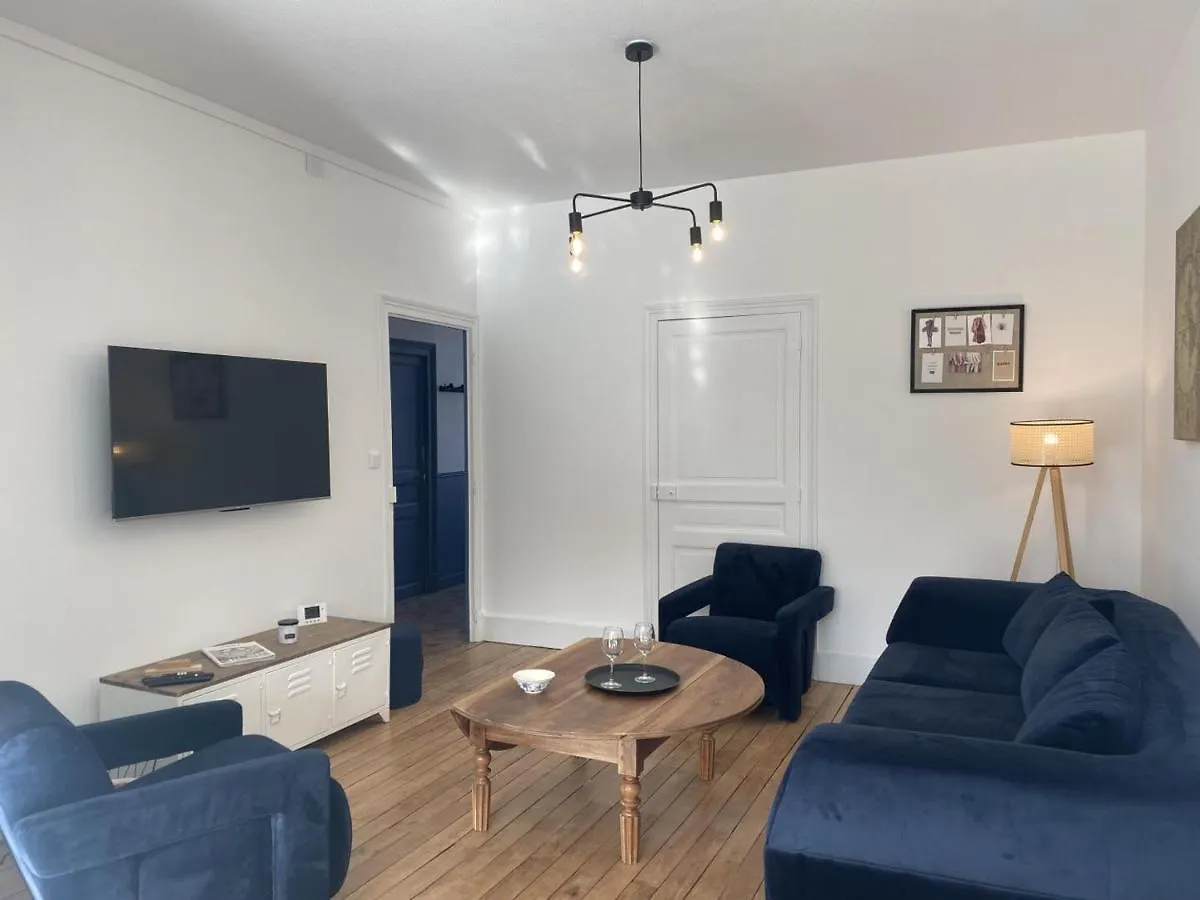 Maison Renovee Avec Jardin Clos, Proche Du Centre Historique, Ideale Pour Famille Ou Teletravail - Fr-1-489-439 물랭 0*,  프랑스