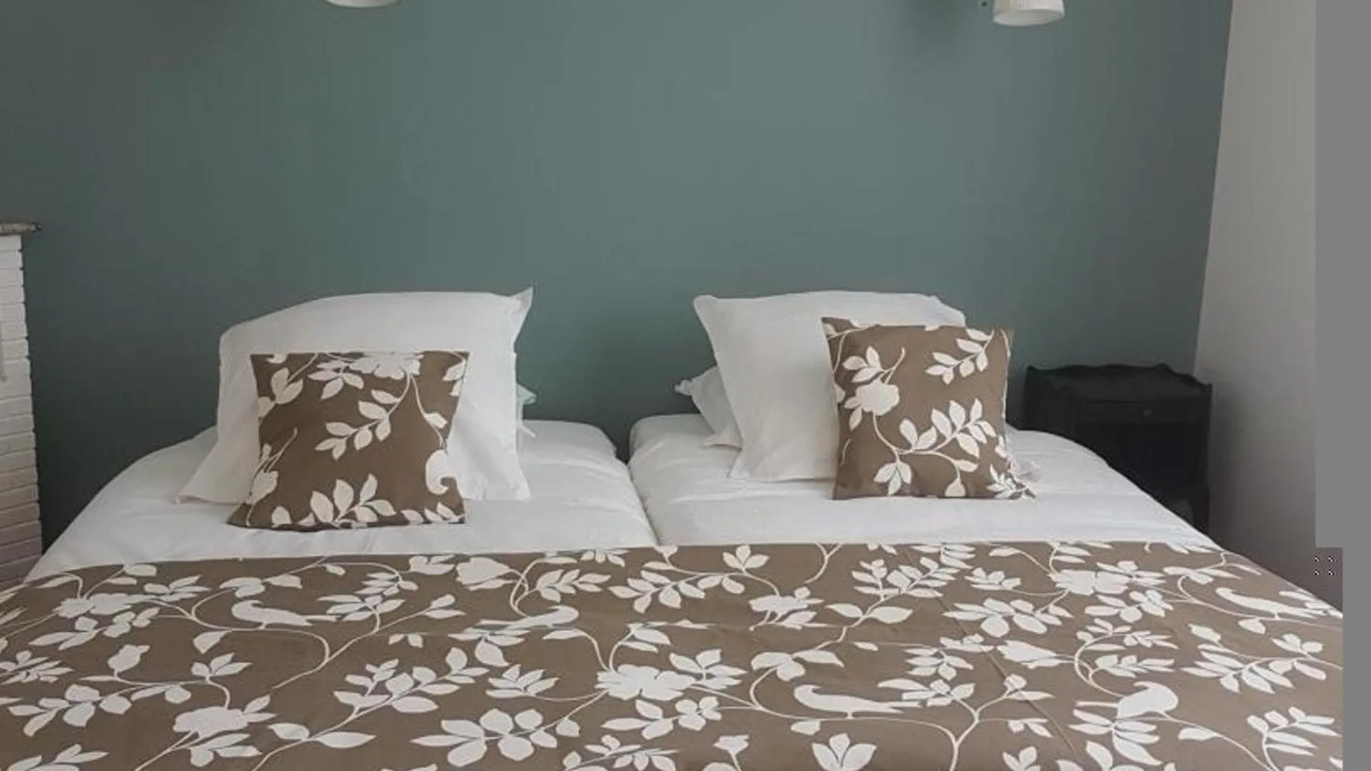 Maison Renovee Avec Jardin Clos, Proche Du Centre Historique, Ideale Pour Famille Ou Teletravail - Fr-1-489-439 Moulins  Holiday home Moulins (Allier)